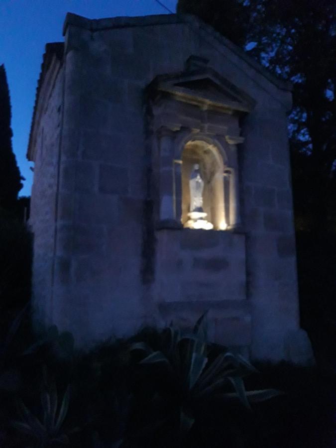 Mas De La Chapelle Sainte-Elisabeth Villa ตาฮาสคอง ภายนอก รูปภาพ