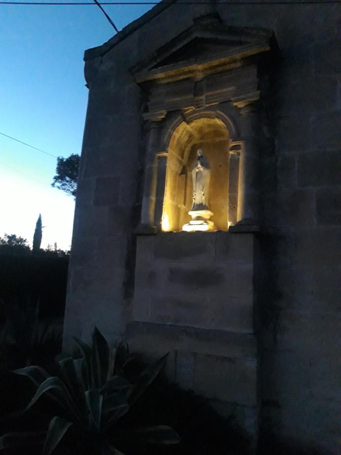 Mas De La Chapelle Sainte-Elisabeth Villa ตาฮาสคอง ภายนอก รูปภาพ